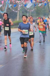 BIB: 26335
                            <button type="button" onclick="openModal(10040955)" class="btn btn-primary btn-sm float-right btn-popup" data-toggle="modal" data-target=".modal-high-quality">
                        <i class="fas fa-shopping-cart"></i> Add to Cart
                    </button>
                                            <button type="button" onclick="isThisMe(10040955, true)" class="btn btn-success btn-sm float-right btn-popup btn-isme hidden" data-toggle="tooltip" data-placement="bottom" title="นี่คือรูปของคุณใช่ไหม คลิกที่นี่เพื่อเอาเข้าอัลบั้ม">
                        <i class="fas fa-plus"></i> Add to album
                    </button>
                    <button type="button" onclick="isThisMe(10040955, false)" class="btn btn-warning btn-sm float-right btn-popup btn-isnotme hidden">
                        <i class="fas fa-ban"></i> Remove from album
                    </button>